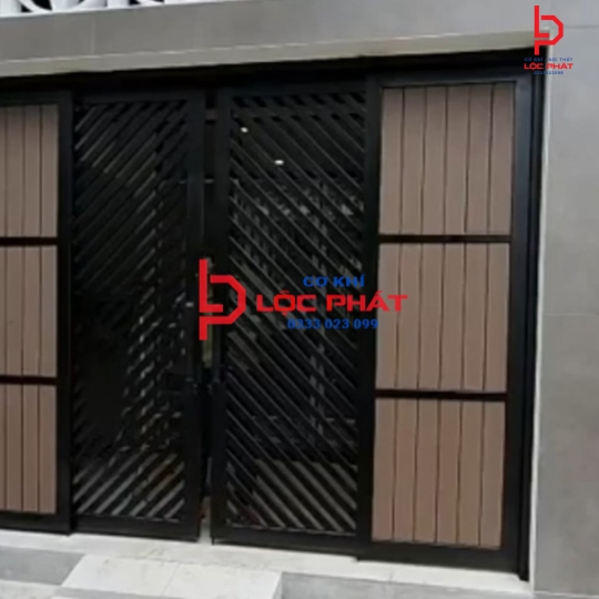Xưởng chuyên làm cửa sắt trượt quay tại Thuận An
