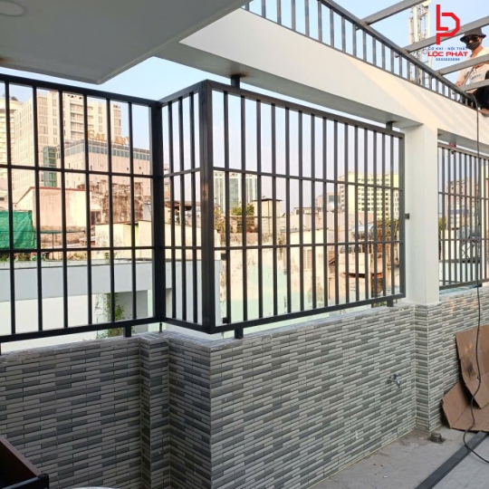 Làm khung sắt bảo vệ tại Quận Bình Thạnh