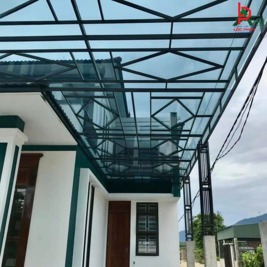 Thợ làm mái che poly tại Quận Bình Thạnh