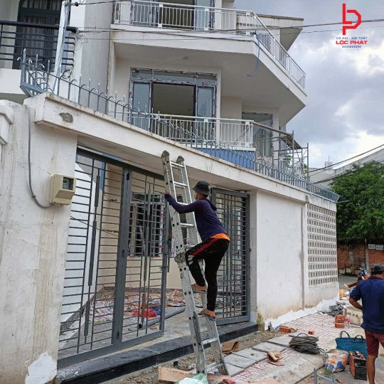 Thi công hàng rào chông sắt tại Thủ Đức - TP HCM